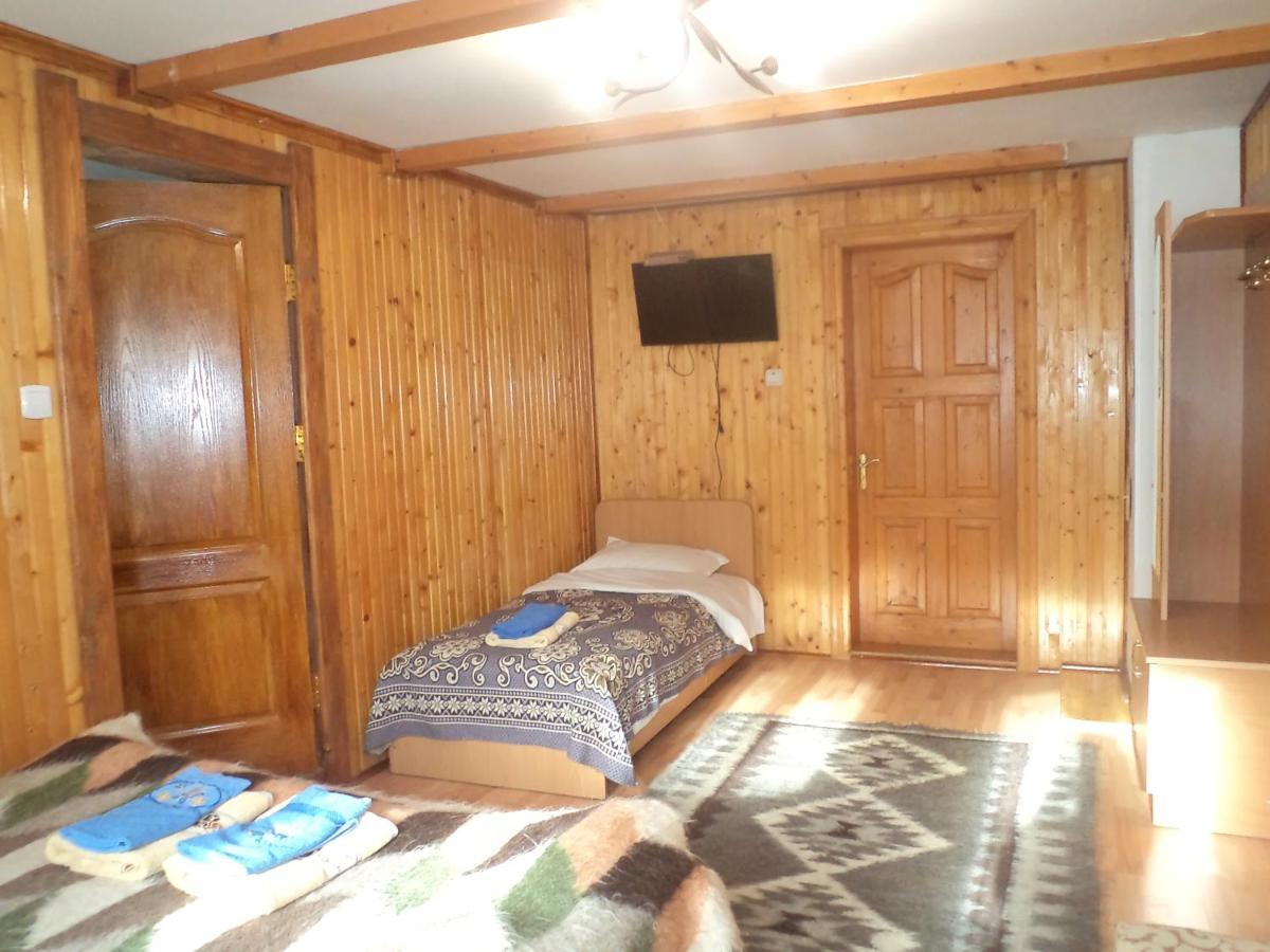 Guest House Grunyk Яремче Екстериор снимка